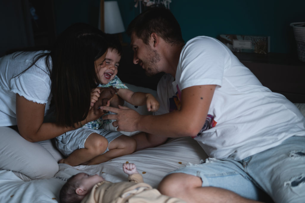 Photo de famile spontanée fanny GOMET photographe saint etienne